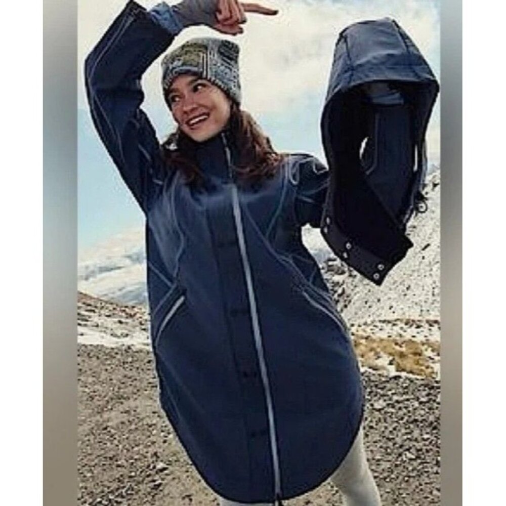 Women's Navy Waterproof Hooded Coat - Modern Outdoor Jacket